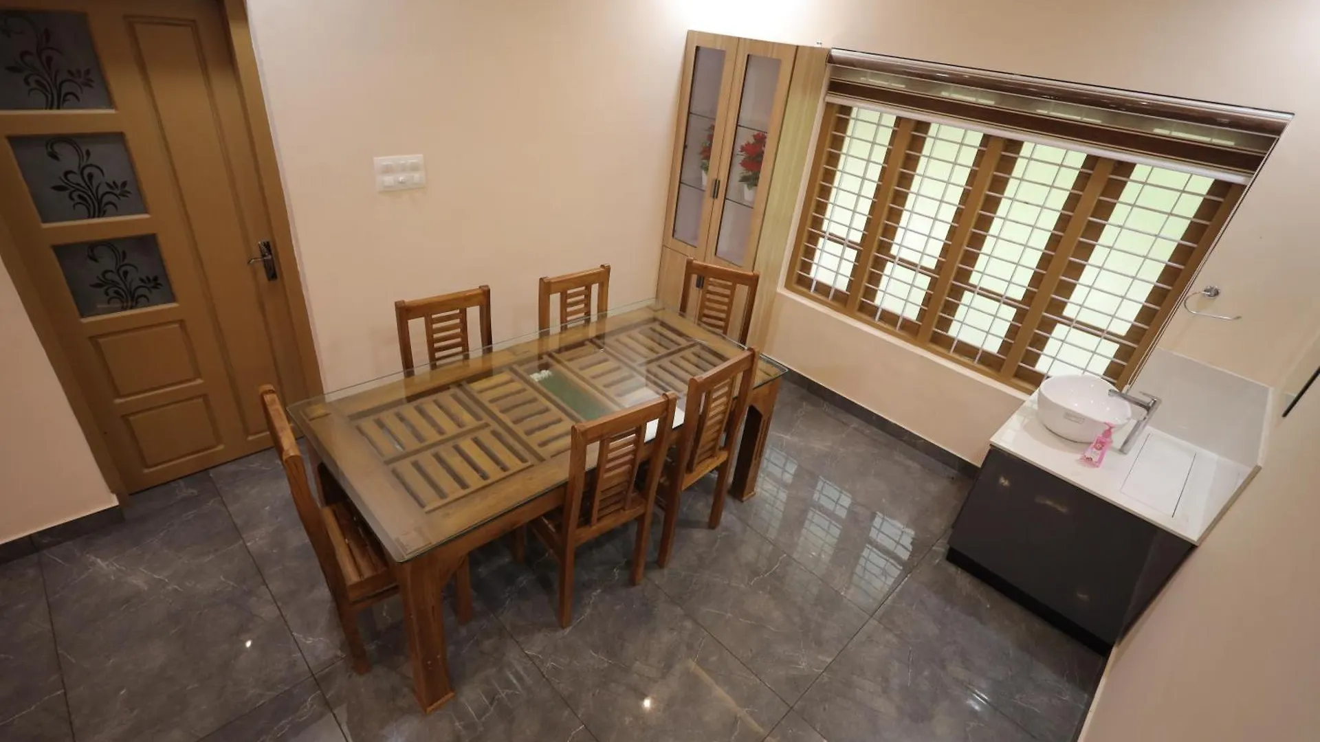 Yuvaans Villa Varkala 0*,
